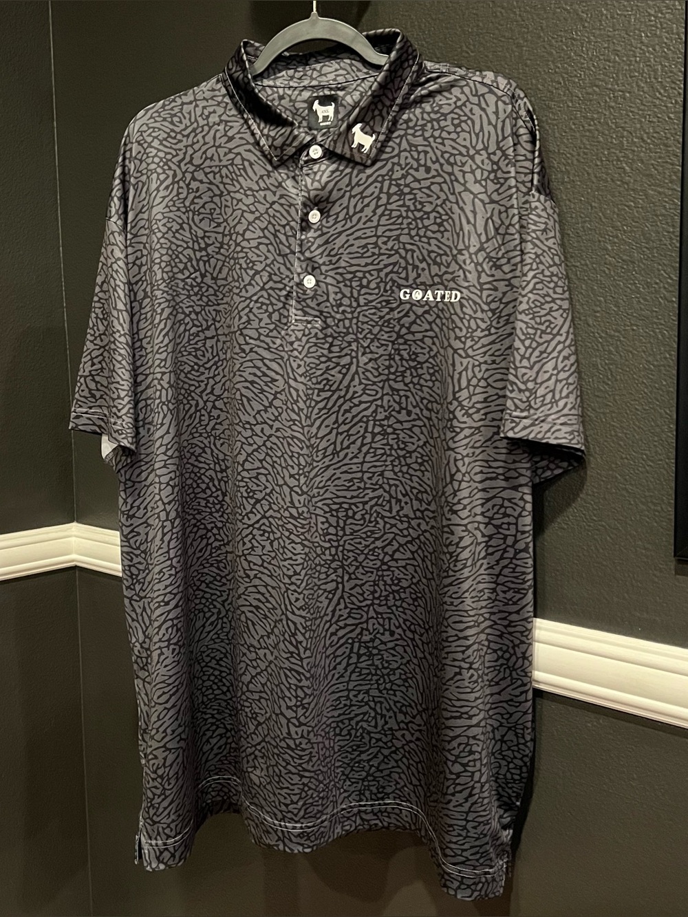 Goated Men's Black and Gray Short Sleeve Golf Performance Polo Shirt 4XL Short